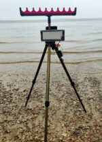 Trikojis stovas su UV šviesa 50 vnt diodų , bei LED 126w žibintu